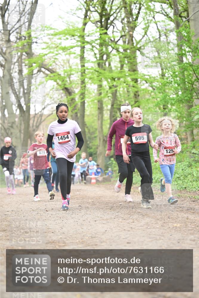 13.04.2025 - Hammer Lauf Dr. Thomas Lammeyer http://msf.ph/oto/7631166 13.04.2025 09:24:36 Laufen 878, 1454, 595, 125 meine-sportfotos.de