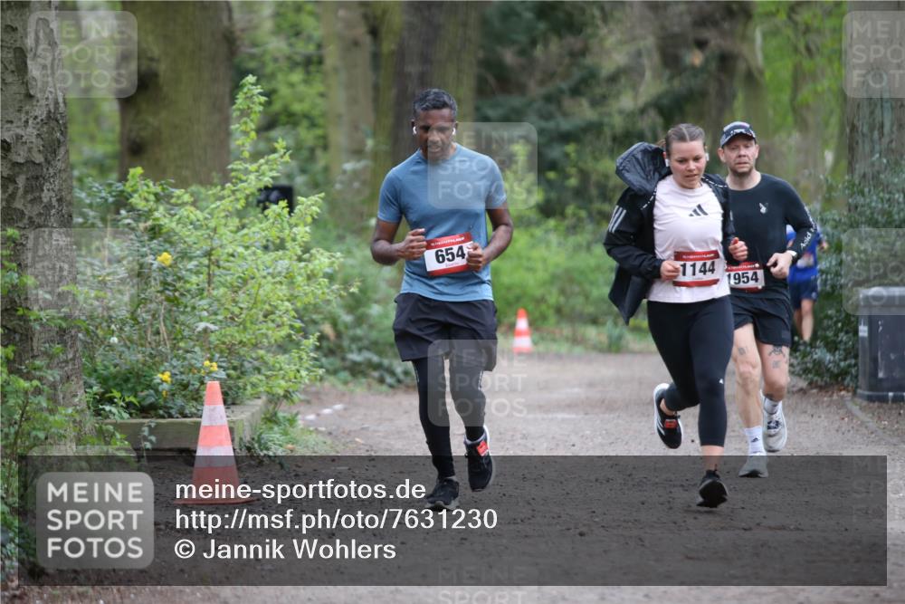 13.04.2025 - Hammer Lauf Jannik Wohlers http://msf.ph/oto/7631230 13.04.2025 12:38:30 Laufen 654, 1144, 1954 meine-sportfotos.de