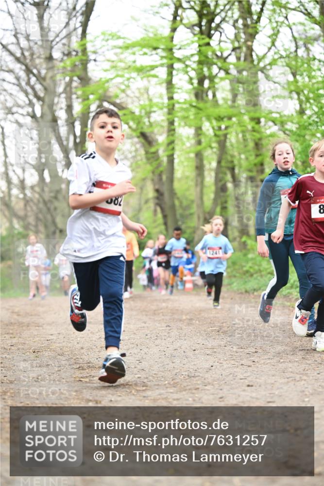 13.04.2025 - Hammer Lauf Dr. Thomas Lammeyer http://msf.ph/oto/7631257 13.04.2025 09:24:39 Laufen 8, 15 meine-sportfotos.de
