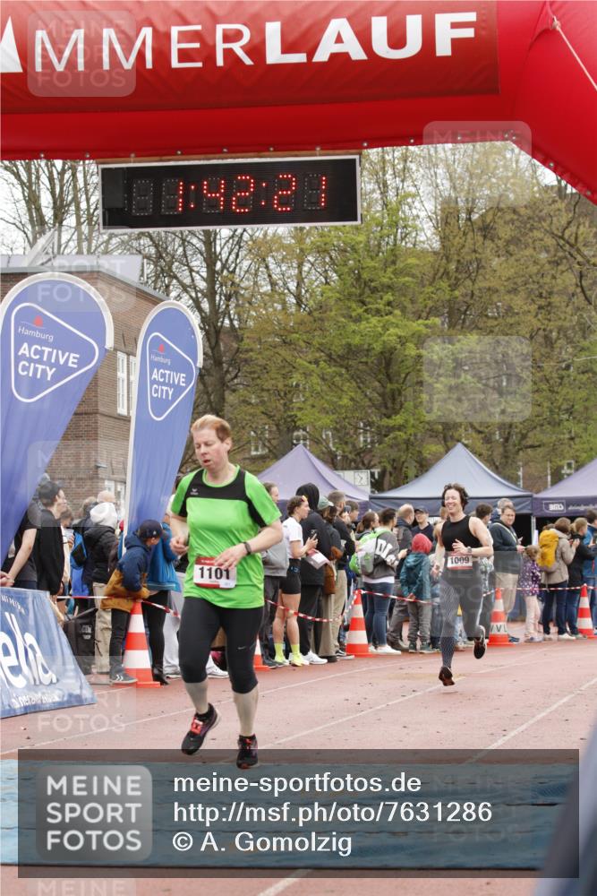 13.04.2025 - Hammer Lauf A. Gomolzig http://msf.ph/oto/7631286 13.04.2025 12:42:20 Ziel 1009, 1101, 1800 meine-sportfotos.de