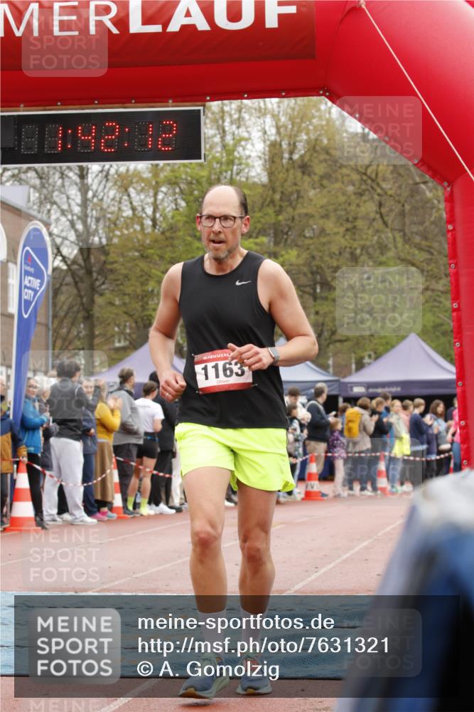 13.04.2025 - Hammer Lauf A. Gomolzig http://msf.ph/oto/7631321 13.04.2025 12:42:11 Ziel 1163, 1597, 1800 meine-sportfotos.de