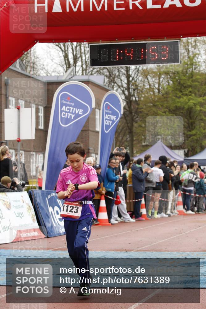 13.04.2025 - Hammer Lauf A. Gomolzig http://msf.ph/oto/7631389 13.04.2025 12:41:51 Ziel 2, 557, 1123, 1458, 1741, 1939 meine-sportfotos.de