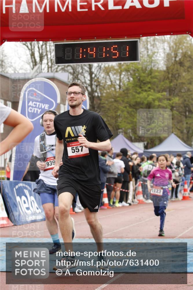 13.04.2025 - Hammer Lauf A. Gomolzig http://msf.ph/oto/7631400 13.04.2025 12:41:49 Ziel 2, 557, 1123, 1458, 1741, 1939 meine-sportfotos.de