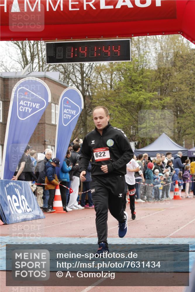 13.04.2025 - Hammer Lauf A. Gomolzig http://msf.ph/oto/7631434 13.04.2025 12:41:42 Ziel 622, 690, 1458, 1741, 1996 meine-sportfotos.de