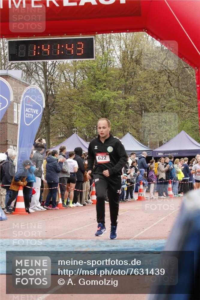 13.04.2025 - Hammer Lauf A. Gomolzig http://msf.ph/oto/7631439 13.04.2025 12:41:41 Ziel 164, 622, 690, 1458, 1614, 1741, 1996 meine-sportfotos.de