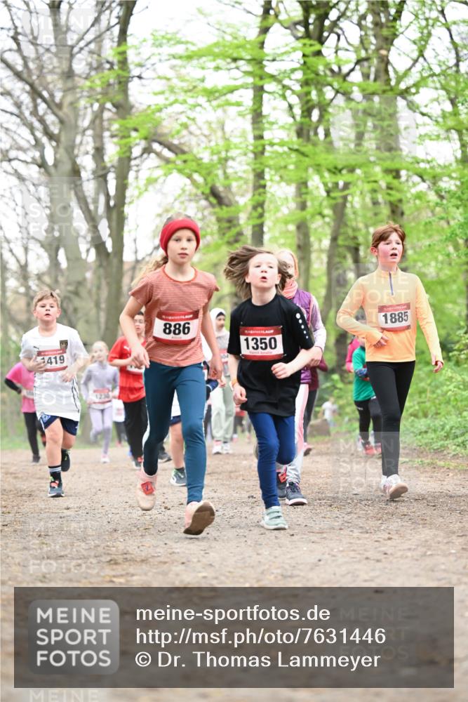 13.04.2025 - Hammer Lauf Dr. Thomas Lammeyer http://msf.ph/oto/7631446 13.04.2025 09:24:46 Laufen 419, 886, 1350, 1885 meine-sportfotos.de