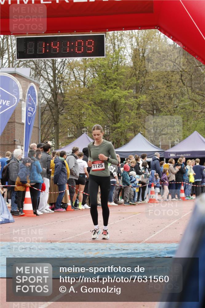 13.04.2025 - Hammer Lauf A. Gomolzig http://msf.ph/oto/7631560 13.04.2025 12:41:08 Ziel 1125 meine-sportfotos.de