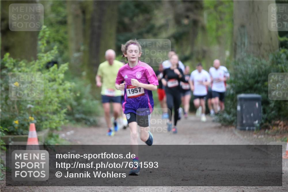 13.04.2025 - Hammer Lauf Jannik Wohlers http://msf.ph/oto/7631593 13.04.2025 12:37:42 Laufen 1957 meine-sportfotos.de