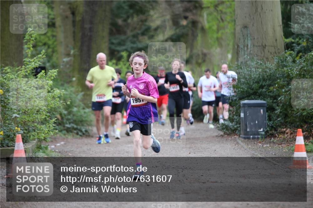 13.04.2025 - Hammer Lauf Jannik Wohlers http://msf.ph/oto/7631607 13.04.2025 12:37:41 Laufen 1952, 1897, 195 meine-sportfotos.de