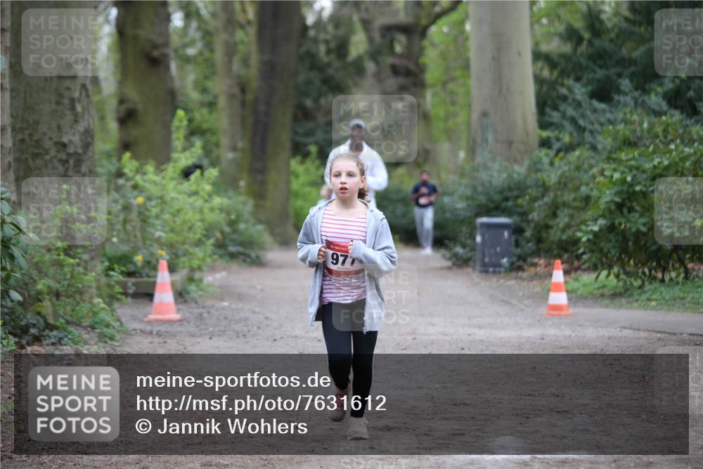 13.04.2025 - Hammer Lauf Jannik Wohlers http://msf.ph/oto/7631612 13.04.2025 12:59:43 Laufen 977 meine-sportfotos.de