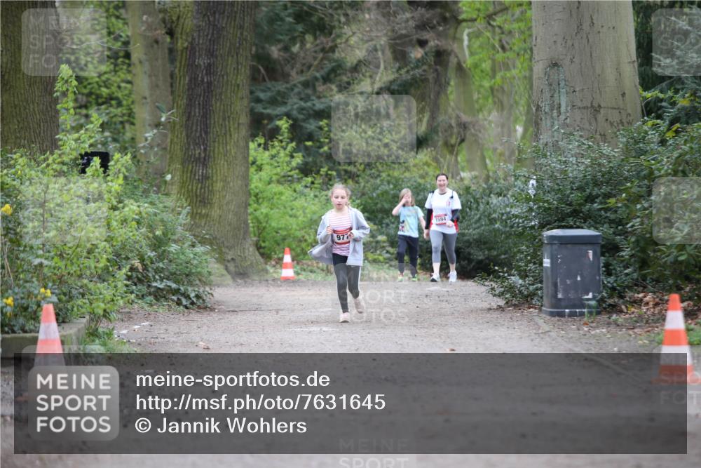 13.04.2025 - Hammer Lauf Jannik Wohlers http://msf.ph/oto/7631645 13.04.2025 12:59:31 Laufen 977, 1594 meine-sportfotos.de