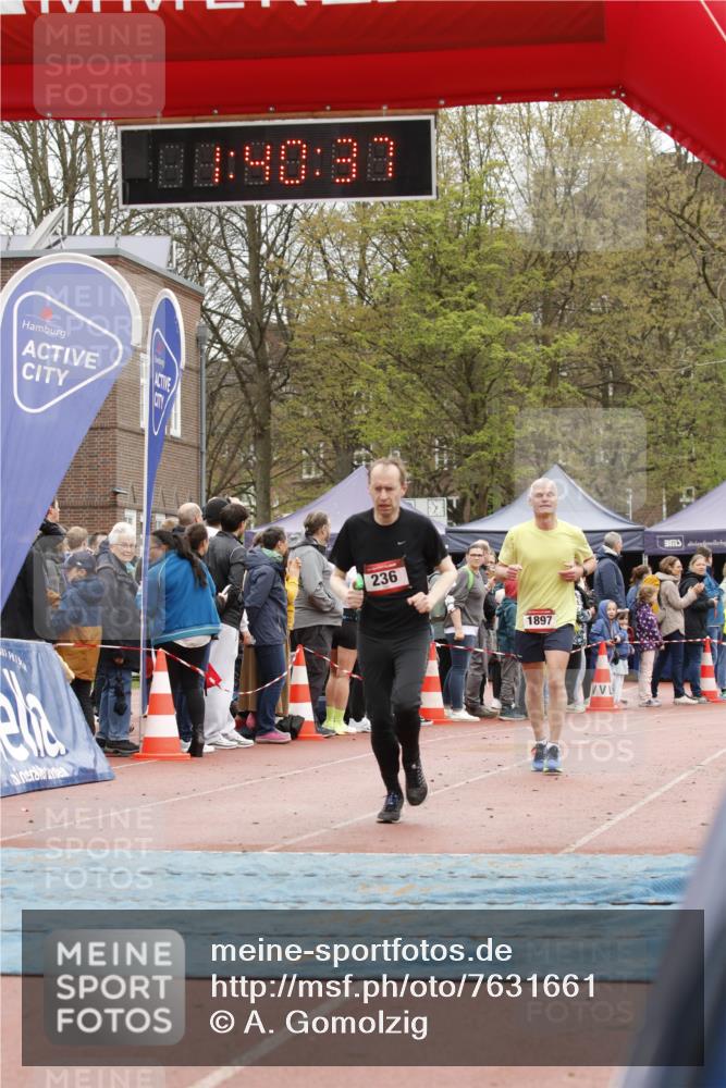 13.04.2025 - Hammer Lauf A. Gomolzig http://msf.ph/oto/7631661 13.04.2025 12:40:36 Ziel 103, 236, 831, 832, 1761, 1897 meine-sportfotos.de