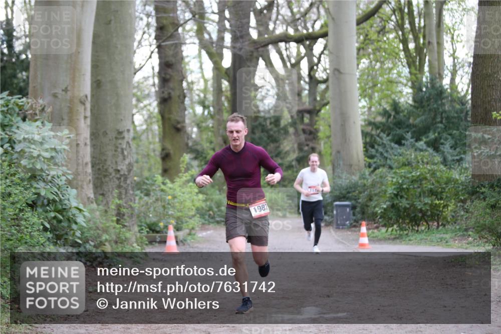 13.04.2025 - Hammer Lauf Jannik Wohlers http://msf.ph/oto/7631742 13.04.2025 10:29:18 Laufen 1987 meine-sportfotos.de