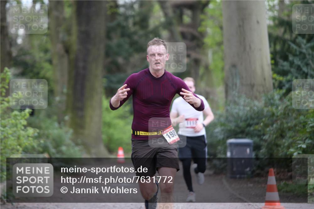13.04.2025 - Hammer Lauf Jannik Wohlers http://msf.ph/oto/7631772 13.04.2025 10:29:17 Laufen 15, 198 meine-sportfotos.de