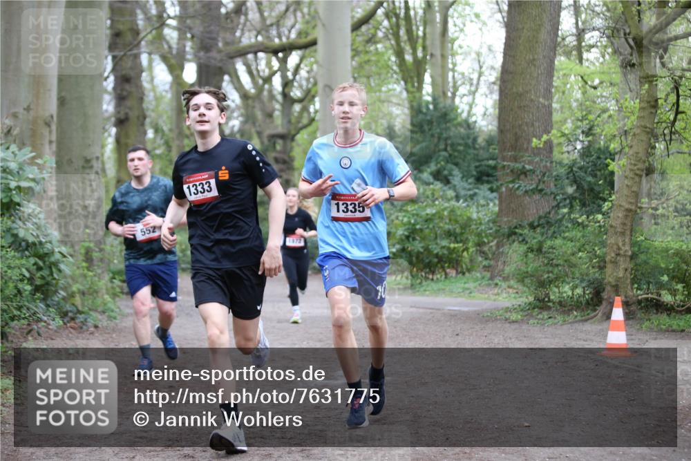 13.04.2025 - Hammer Lauf Jannik Wohlers http://msf.ph/oto/7631775 13.04.2025 12:37:16 Laufen 552, 1333, 1972, 1335 meine-sportfotos.de
