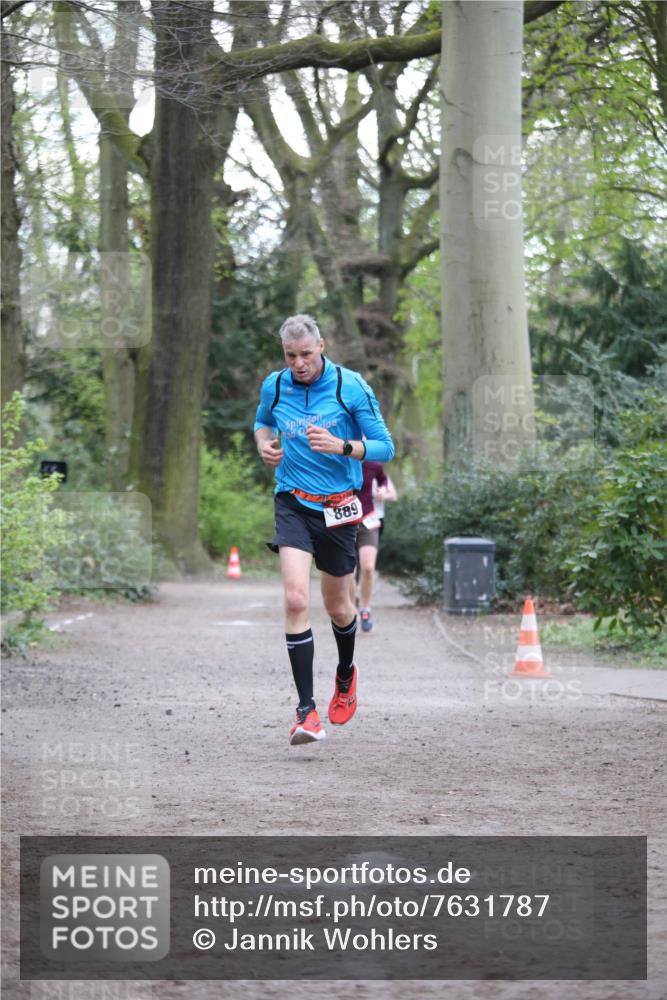13.04.2025 - Hammer Lauf Jannik Wohlers http://msf.ph/oto/7631787 13.04.2025 10:29:14 Laufen 889 meine-sportfotos.de