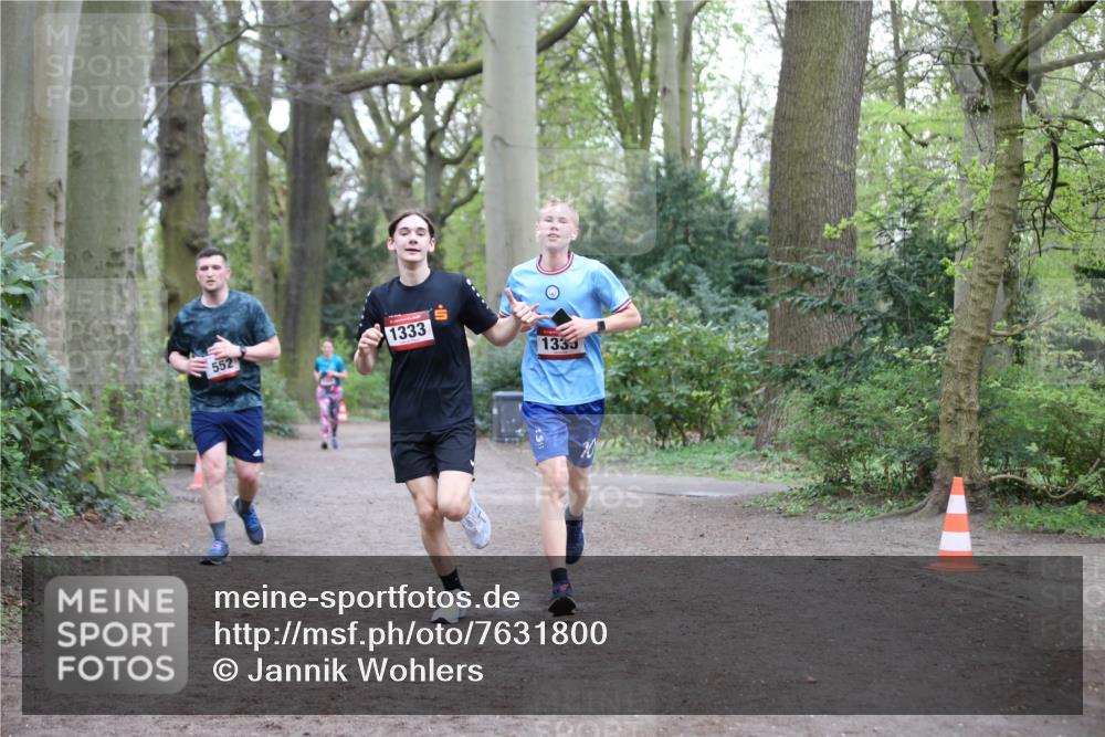 13.04.2025 - Hammer Lauf Jannik Wohlers http://msf.ph/oto/7631800 13.04.2025 12:37:15 Laufen 552, 1333, 1335 meine-sportfotos.de