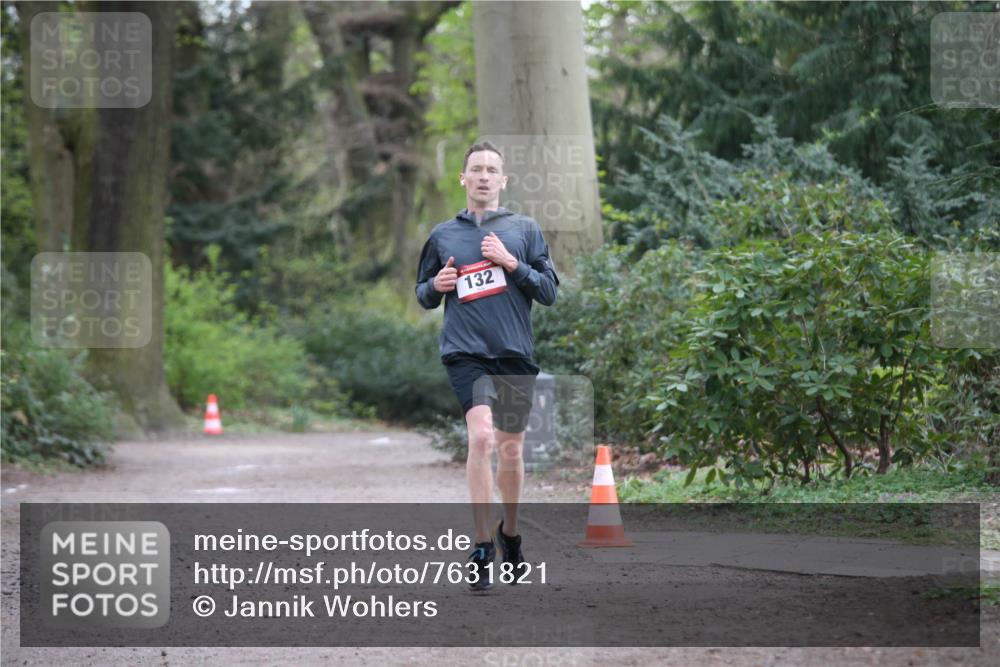 13.04.2025 - Hammer Lauf Jannik Wohlers http://msf.ph/oto/7631821 13.04.2025 10:29:00 Laufen 132 meine-sportfotos.de