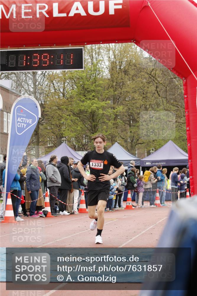 13.04.2025 - Hammer Lauf A. Gomolzig http://msf.ph/oto/7631857 13.04.2025 12:39:10 Ziel 1333 meine-sportfotos.de