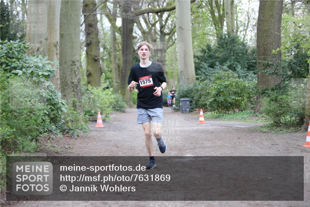 13.04.2025 - Hammer Lauf Jannik Wohlers http://msf.ph/oto/7631869 13.04.2025 12:37:02 Laufen 1575 meine-sportfotos.de