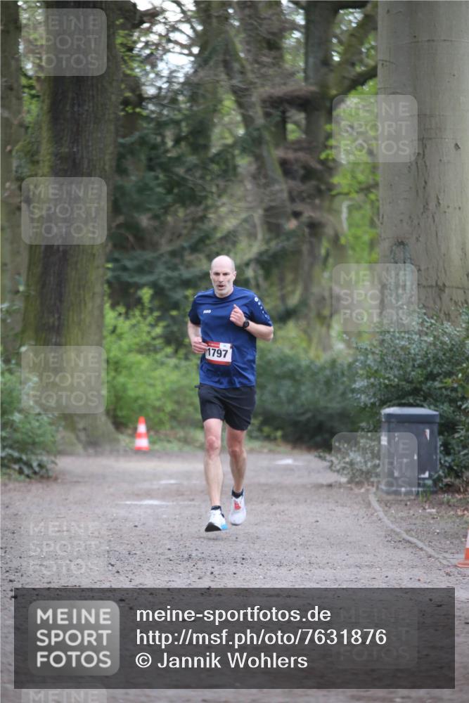13.04.2025 - Hammer Lauf Jannik Wohlers http://msf.ph/oto/7631876 13.04.2025 10:28:44 Laufen 1797 meine-sportfotos.de