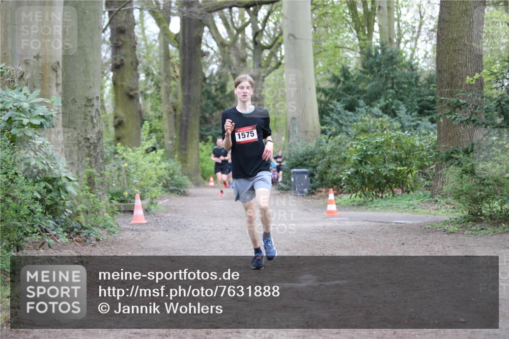 13.04.2025 - Hammer Lauf Jannik Wohlers http://msf.ph/oto/7631888 13.04.2025 12:37:02 Laufen 1575 meine-sportfotos.de