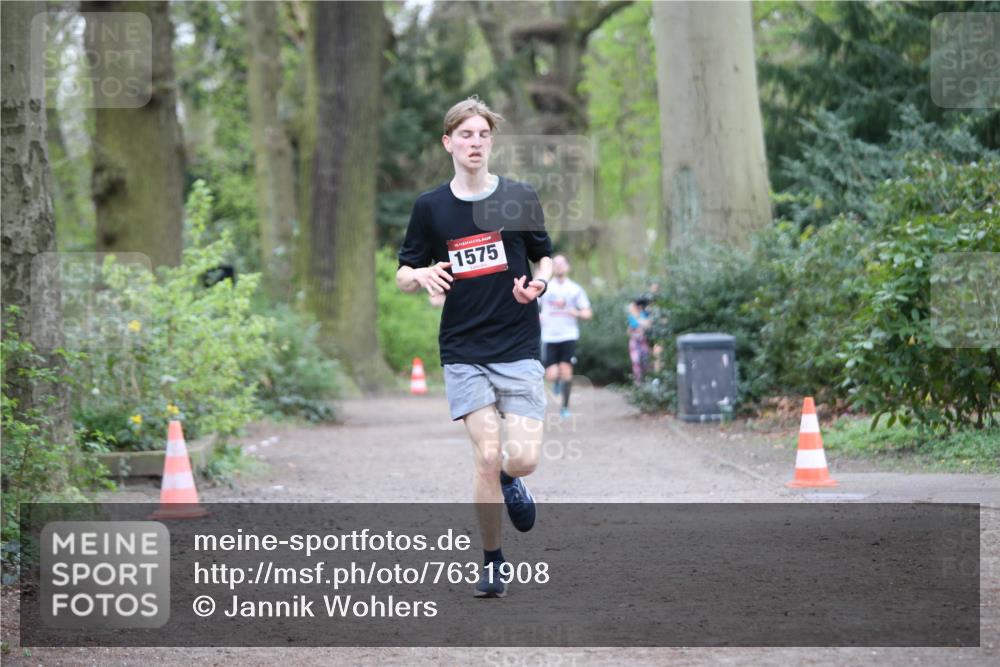 13.04.2025 - Hammer Lauf Jannik Wohlers http://msf.ph/oto/7631908 13.04.2025 12:37:01 Laufen 1575 meine-sportfotos.de