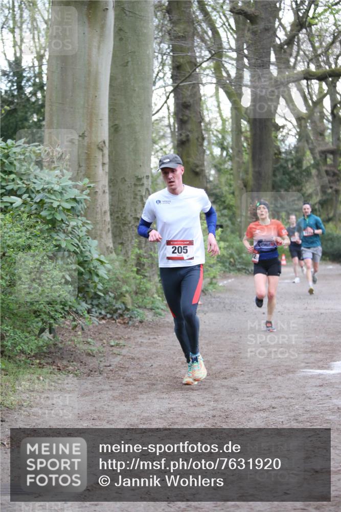 13.04.2025 - Hammer Lauf Jannik Wohlers http://msf.ph/oto/7631920 13.04.2025 10:28:35 Laufen 15, 205 meine-sportfotos.de