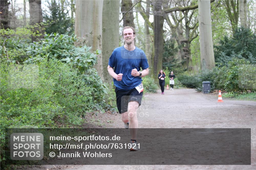 13.04.2025 - Hammer Lauf Jannik Wohlers http://msf.ph/oto/7631921 13.04.2025 12:58:16 Laufen 32 meine-sportfotos.de