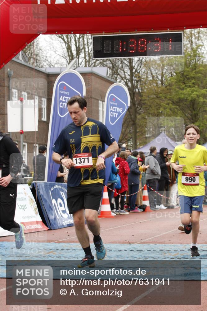 13.04.2025 - Hammer Lauf A. Gomolzig http://msf.ph/oto/7631941 13.04.2025 12:38:29 Ziel 380, 479, 736, 990, 1371, 1837, 1843, 1845 meine-sportfotos.de