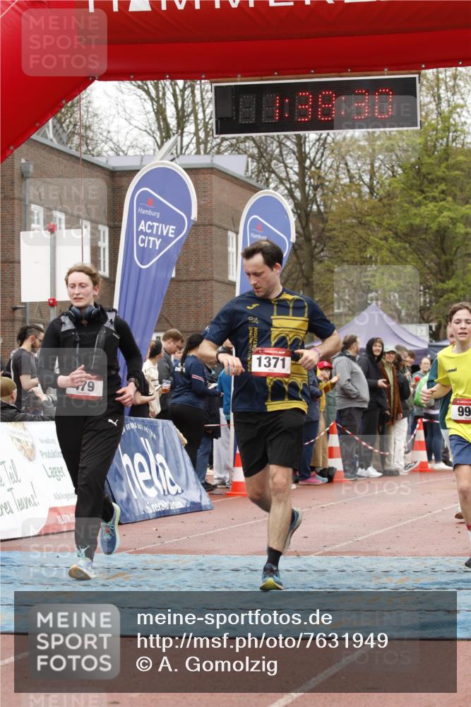 13.04.2025 - Hammer Lauf A. Gomolzig http://msf.ph/oto/7631949 13.04.2025 12:38:29 Ziel 380, 479, 736, 990, 1371, 1837, 1843, 1845 meine-sportfotos.de