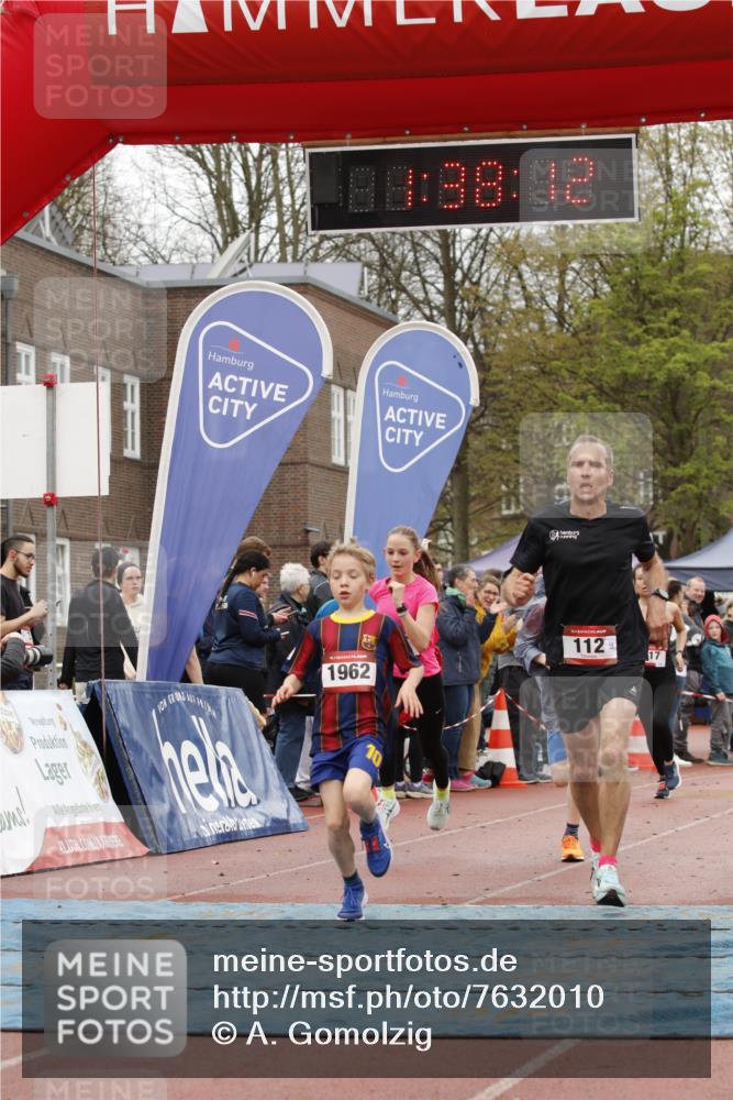 13.04.2025 - Hammer Lauf A. Gomolzig http://msf.ph/oto/7632010 13.04.2025 12:38:10 Ziel 112, 245, 267, 591, 617, 1962 meine-sportfotos.de