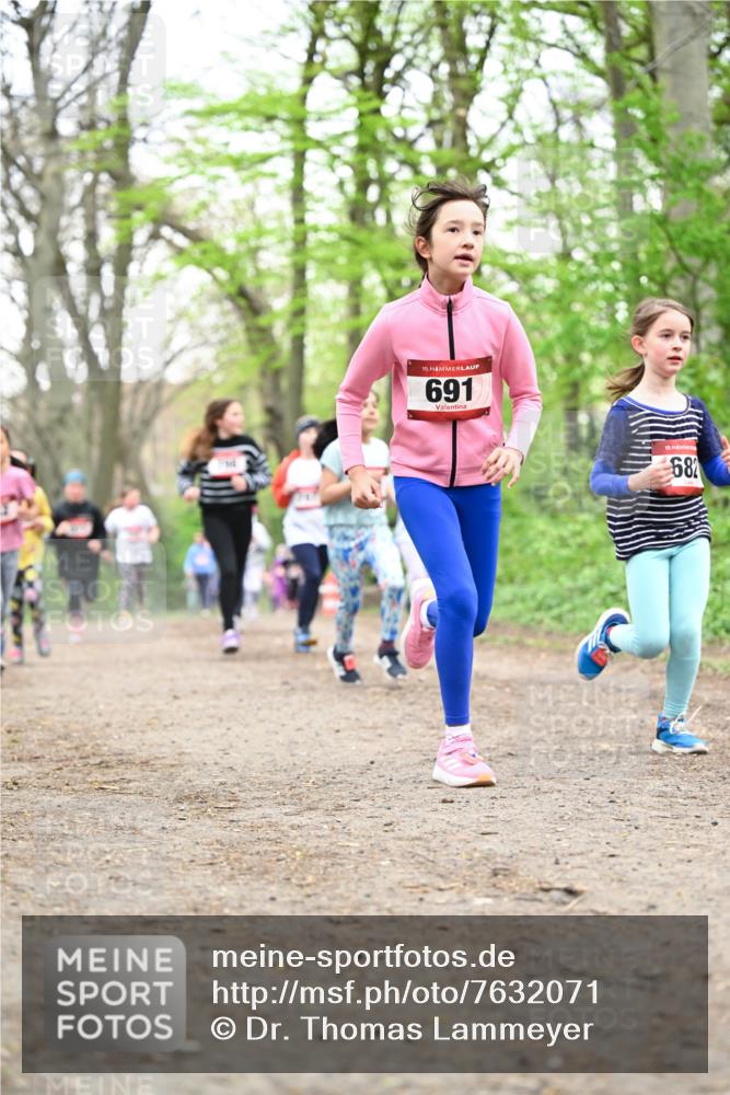 13.04.2025 - Hammer Lauf Dr. Thomas Lammeyer http://msf.ph/oto/7632071 13.04.2025 09:25:05 Laufen 15, 691, 15, 68 meine-sportfotos.de