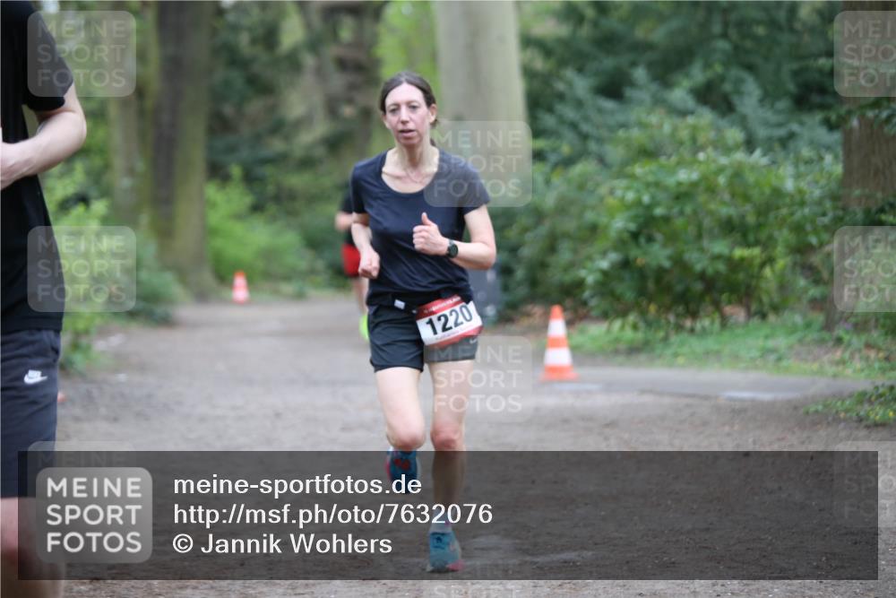 13.04.2025 - Hammer Lauf Jannik Wohlers http://msf.ph/oto/7632076 13.04.2025 12:36:42 Laufen 1220 meine-sportfotos.de