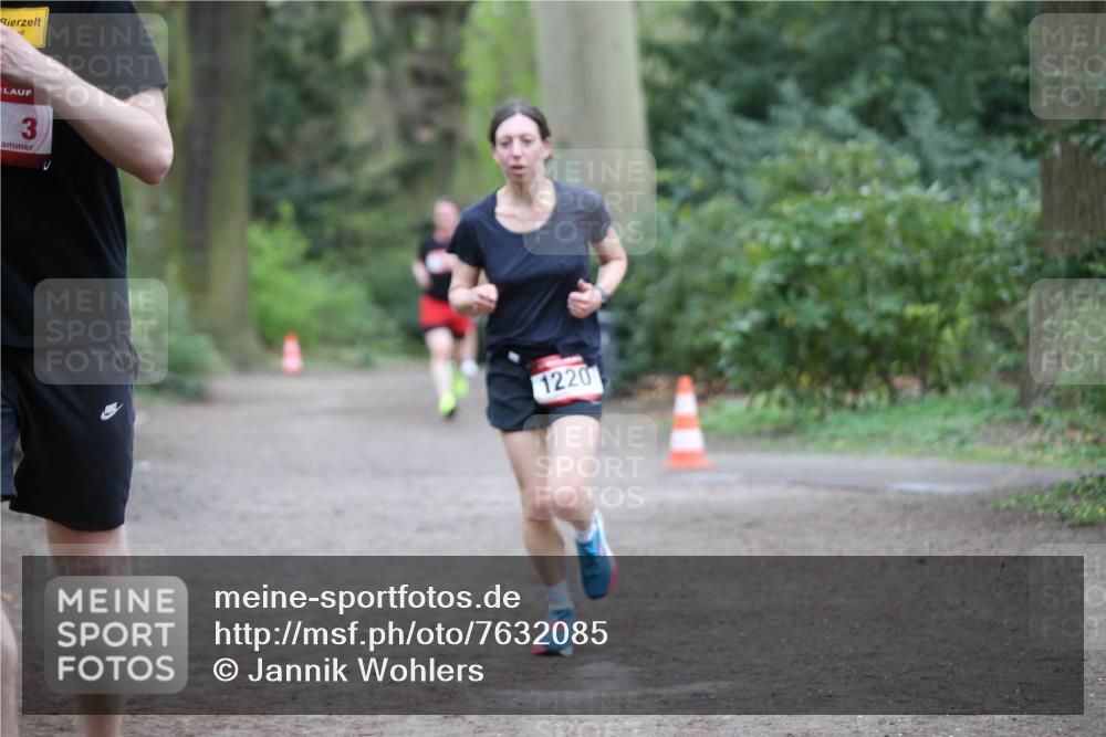 13.04.2025 - Hammer Lauf Jannik Wohlers http://msf.ph/oto/7632085 13.04.2025 12:36:42 Laufen 3, 1220 meine-sportfotos.de