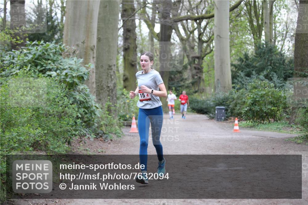 13.04.2025 - Hammer Lauf Jannik Wohlers http://msf.ph/oto/7632094 13.04.2025 12:57:35 Laufen 154 meine-sportfotos.de