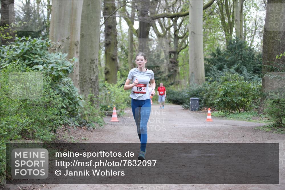 13.04.2025 - Hammer Lauf Jannik Wohlers http://msf.ph/oto/7632097 13.04.2025 12:57:34 Laufen 154 meine-sportfotos.de