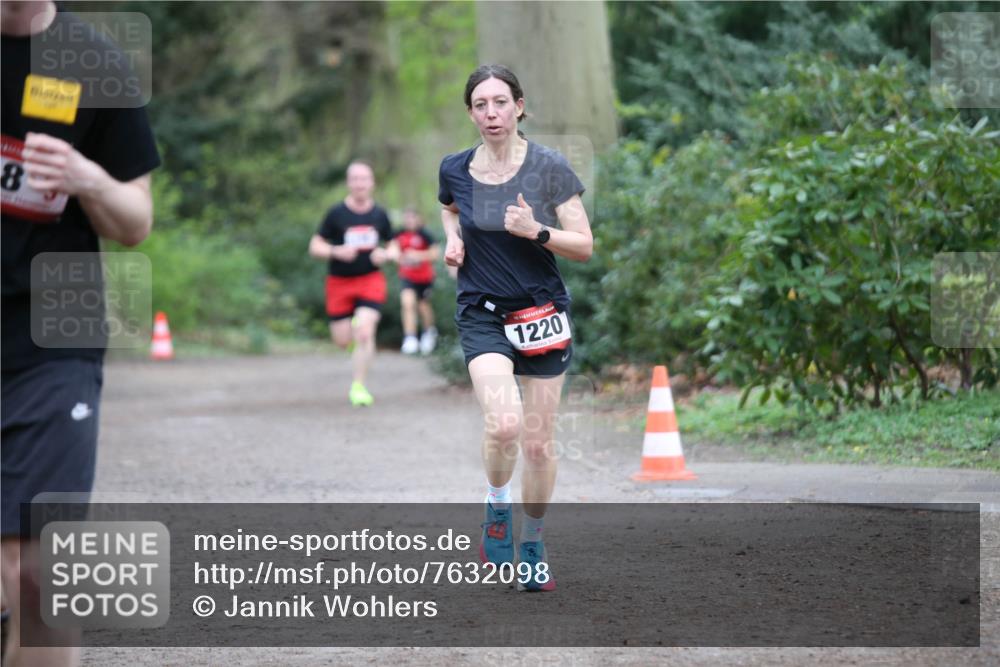 13.04.2025 - Hammer Lauf Jannik Wohlers http://msf.ph/oto/7632098 13.04.2025 12:36:41 Laufen 15, 1220 meine-sportfotos.de