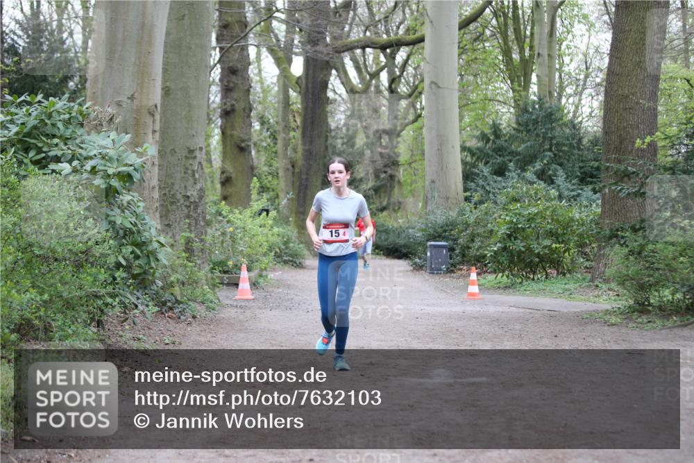 13.04.2025 - Hammer Lauf Jannik Wohlers http://msf.ph/oto/7632103 13.04.2025 12:57:34 Laufen 154 meine-sportfotos.de