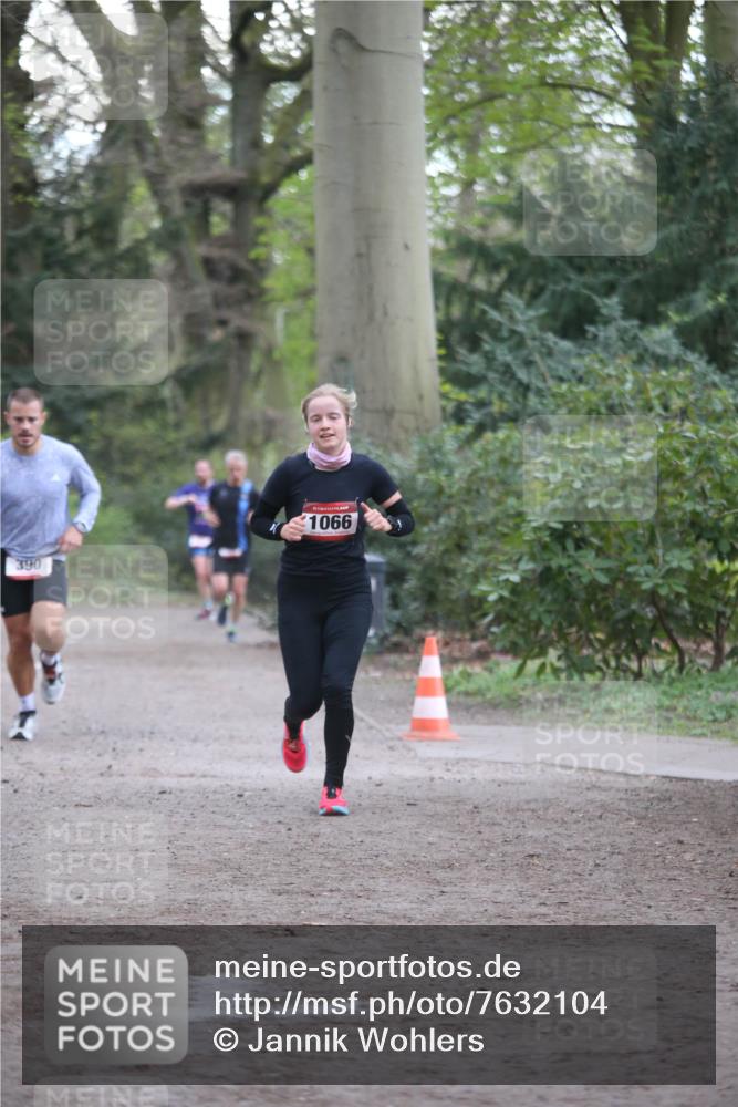 13.04.2025 - Hammer Lauf Jannik Wohlers http://msf.ph/oto/7632104 13.04.2025 10:28:01 Laufen 390, 1066 meine-sportfotos.de