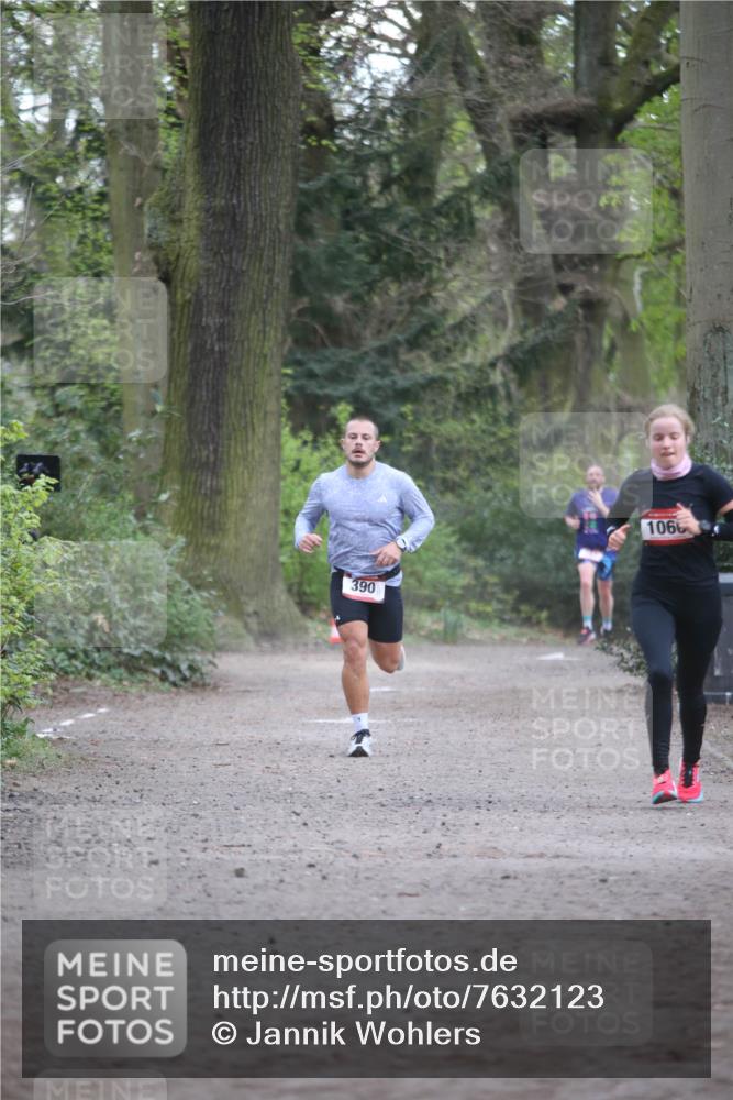 13.04.2025 - Hammer Lauf Jannik Wohlers http://msf.ph/oto/7632123 13.04.2025 10:27:59 Laufen 390, 1066 meine-sportfotos.de