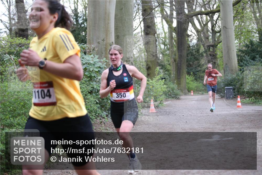 13.04.2025 - Hammer Lauf Jannik Wohlers http://msf.ph/oto/7632181 13.04.2025 10:27:55 Laufen 1104, 350, 1739 meine-sportfotos.de