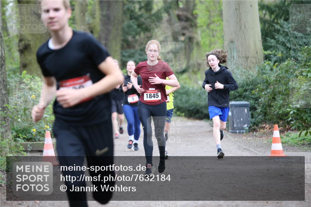 13.04.2025 - Hammer Lauf Jannik Wohlers http://msf.ph/oto/7632184 13.04.2025 12:36:31 Laufen 1845 meine-sportfotos.de