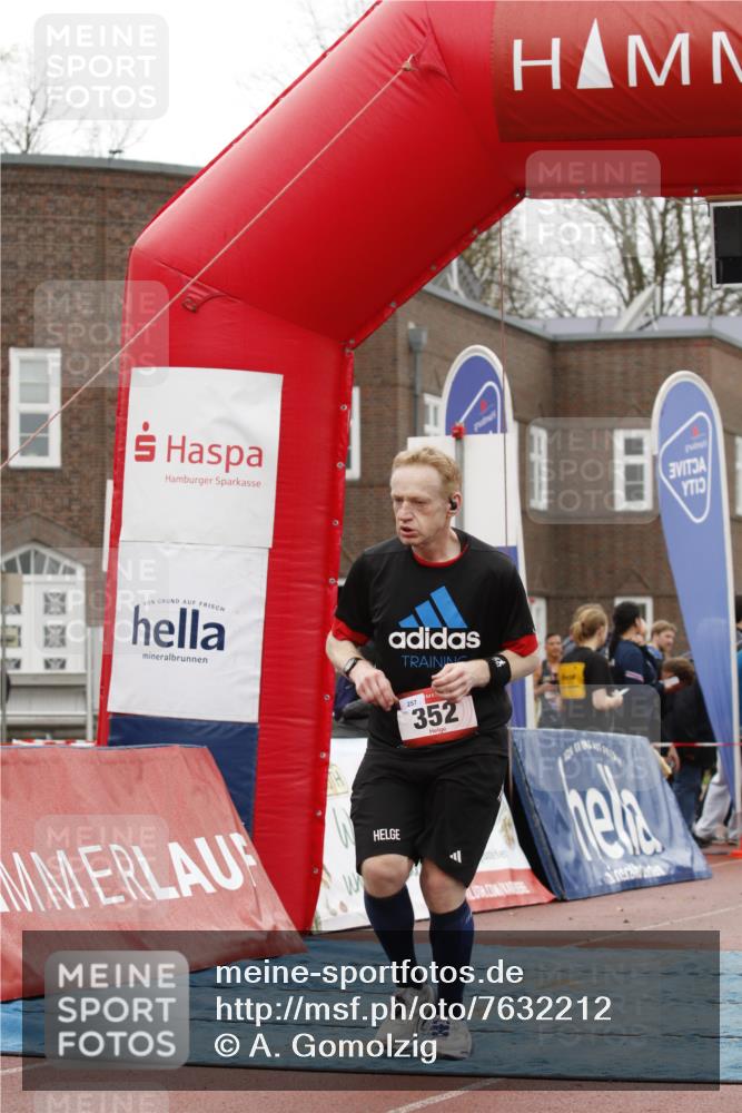 13.04.2025 - Hammer Lauf A. Gomolzig http://msf.ph/oto/7632212 13.04.2025 12:37:22 Ziel 221 meine-sportfotos.de