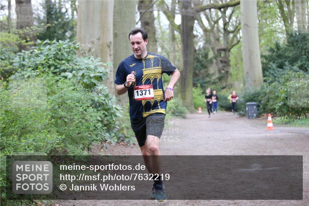 13.04.2025 - Hammer Lauf Jannik Wohlers http://msf.ph/oto/7632219 13.04.2025 12:36:22 Laufen 1371 meine-sportfotos.de
