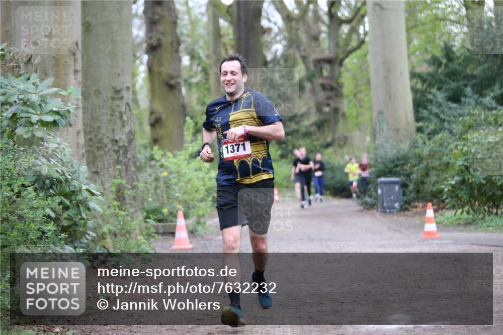 13.04.2025 - Hammer Lauf Jannik Wohlers http://msf.ph/oto/7632232 13.04.2025 12:36:22 Laufen 1371 meine-sportfotos.de