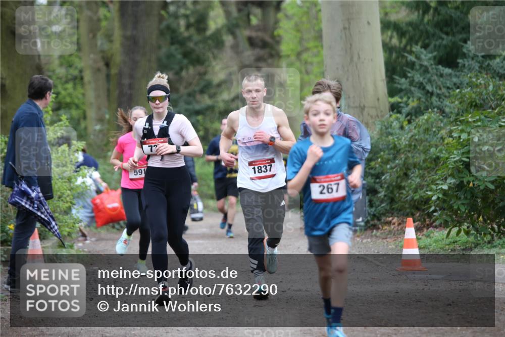 13.04.2025 - Hammer Lauf Jannik Wohlers http://msf.ph/oto/7632290 13.04.2025 12:36:15 Laufen 591, 72, 1837, 267 meine-sportfotos.de