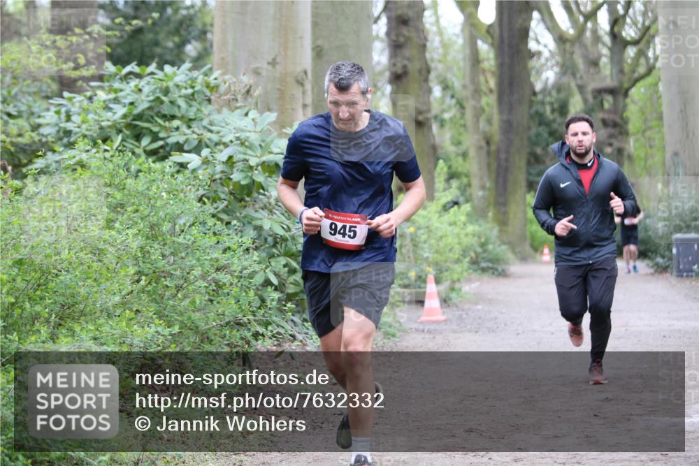 13.04.2025 - Hammer Lauf Jannik Wohlers http://msf.ph/oto/7632332 13.04.2025 12:56:37 Laufen 945 meine-sportfotos.de