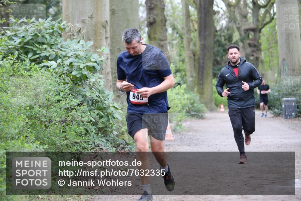 13.04.2025 - Hammer Lauf Jannik Wohlers http://msf.ph/oto/7632335 13.04.2025 12:56:37 Laufen 945 meine-sportfotos.de