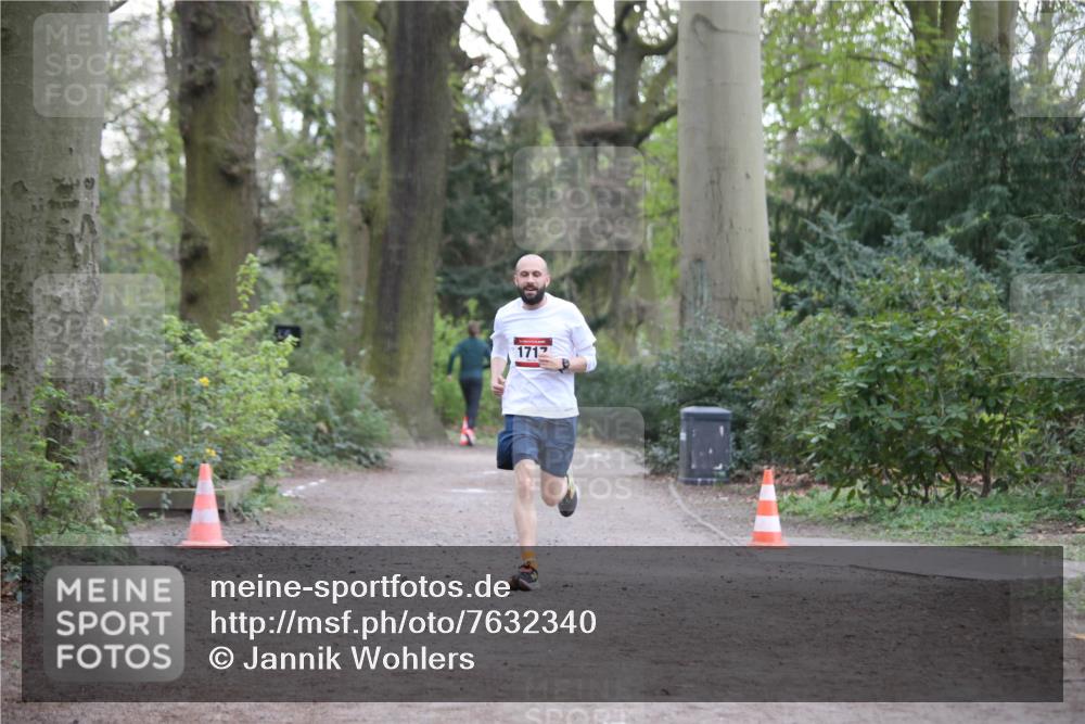 13.04.2025 - Hammer Lauf Jannik Wohlers http://msf.ph/oto/7632340 13.04.2025 10:27:24 Laufen 1712 meine-sportfotos.de